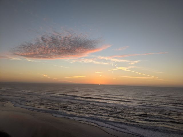 (picture of today's sunset)