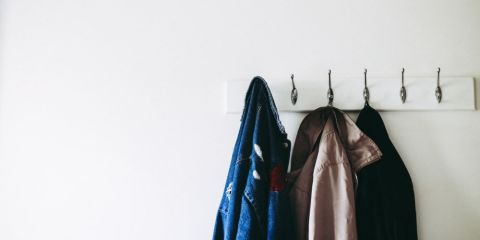 3 amazing REACT HOOKS to keep your code organized neatly