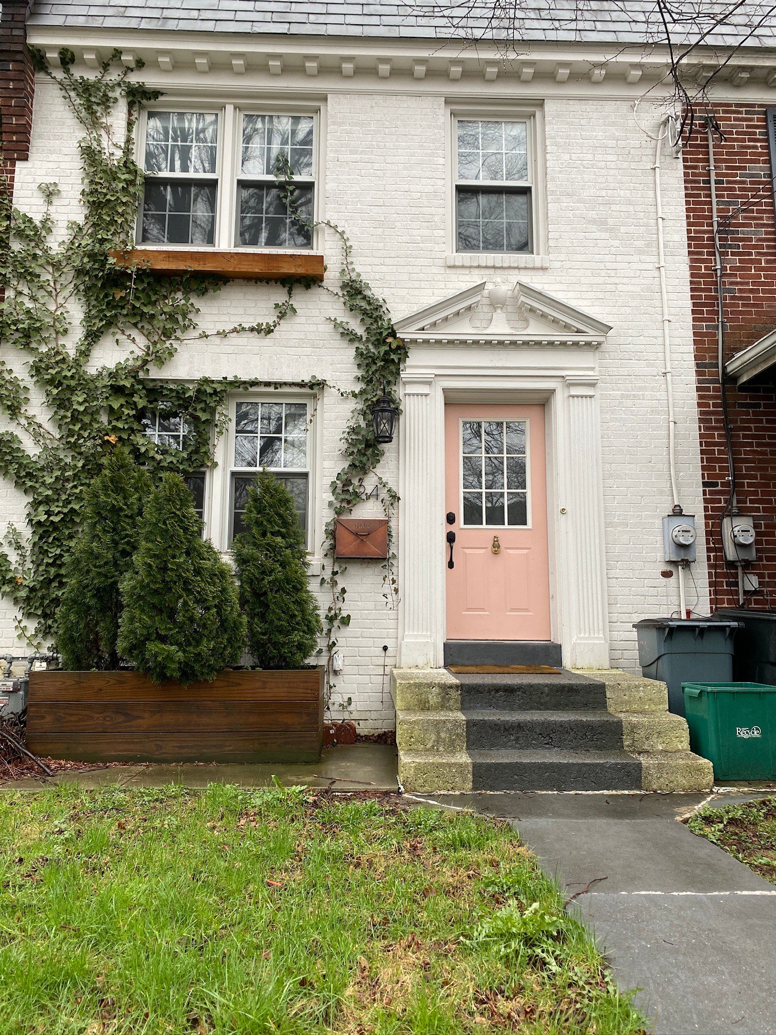 perzine newsletter | april 2024