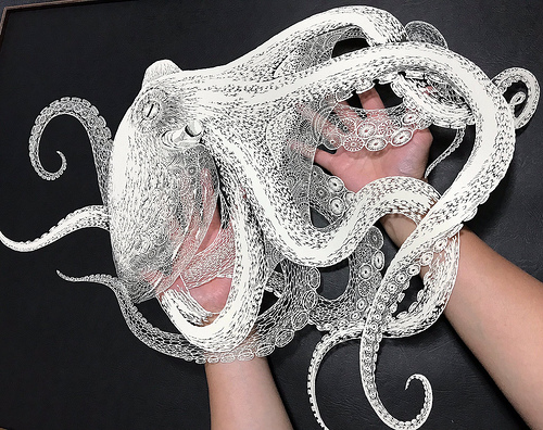 Masaya Fukuda's Kirie / Kirigami Octopus [click for more]