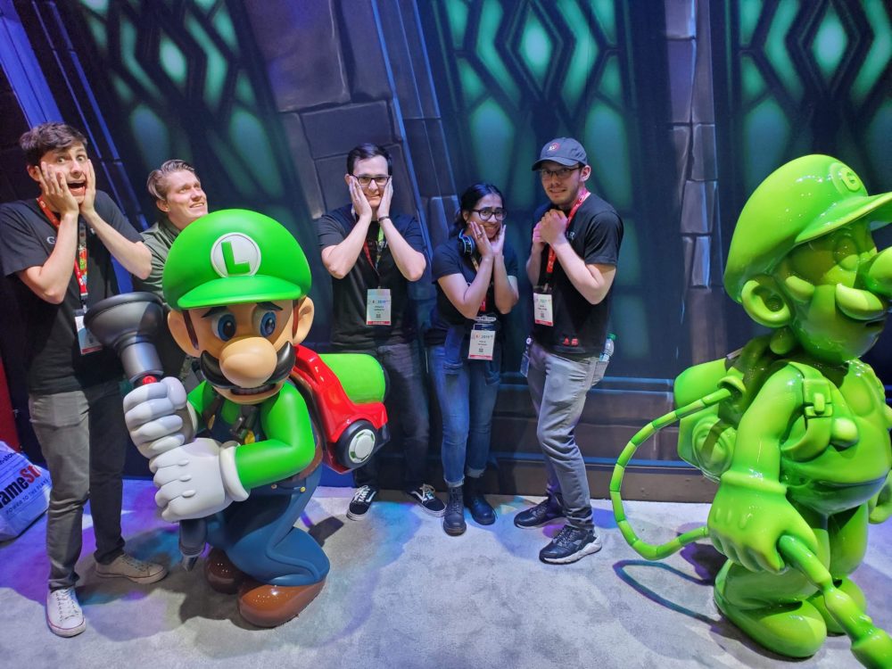 interns being scared with luigi outside the luigi\'s mansion exhibit