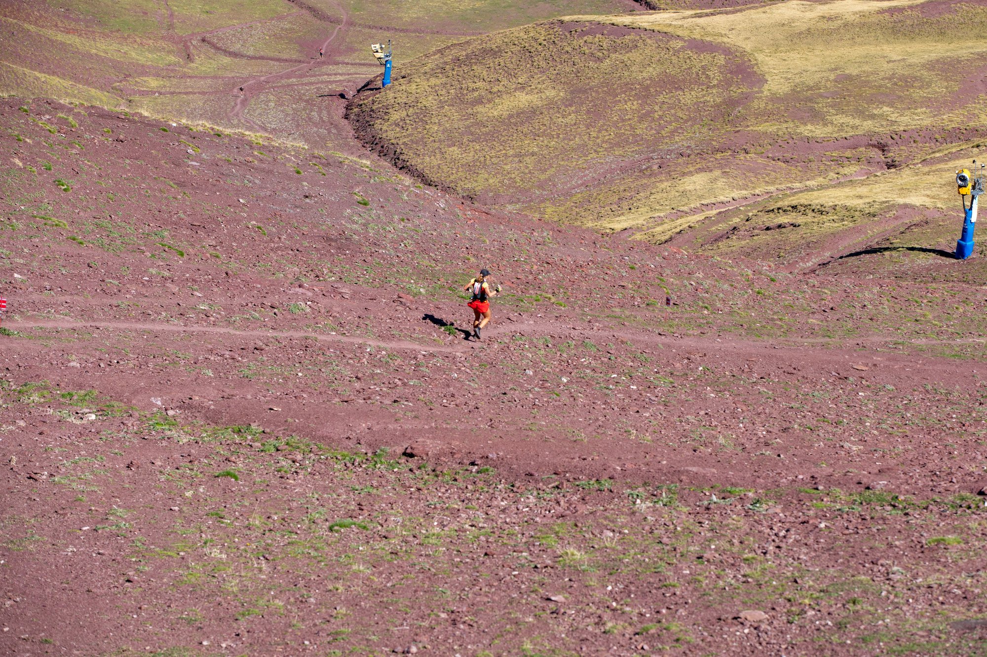 Canfranc Worldchamps - descending down into the Astún ski resort