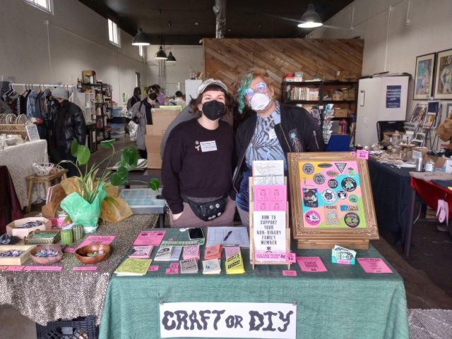 alyssa (left) & naomi (right)