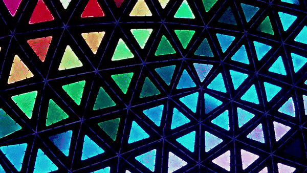 Colorful triangles