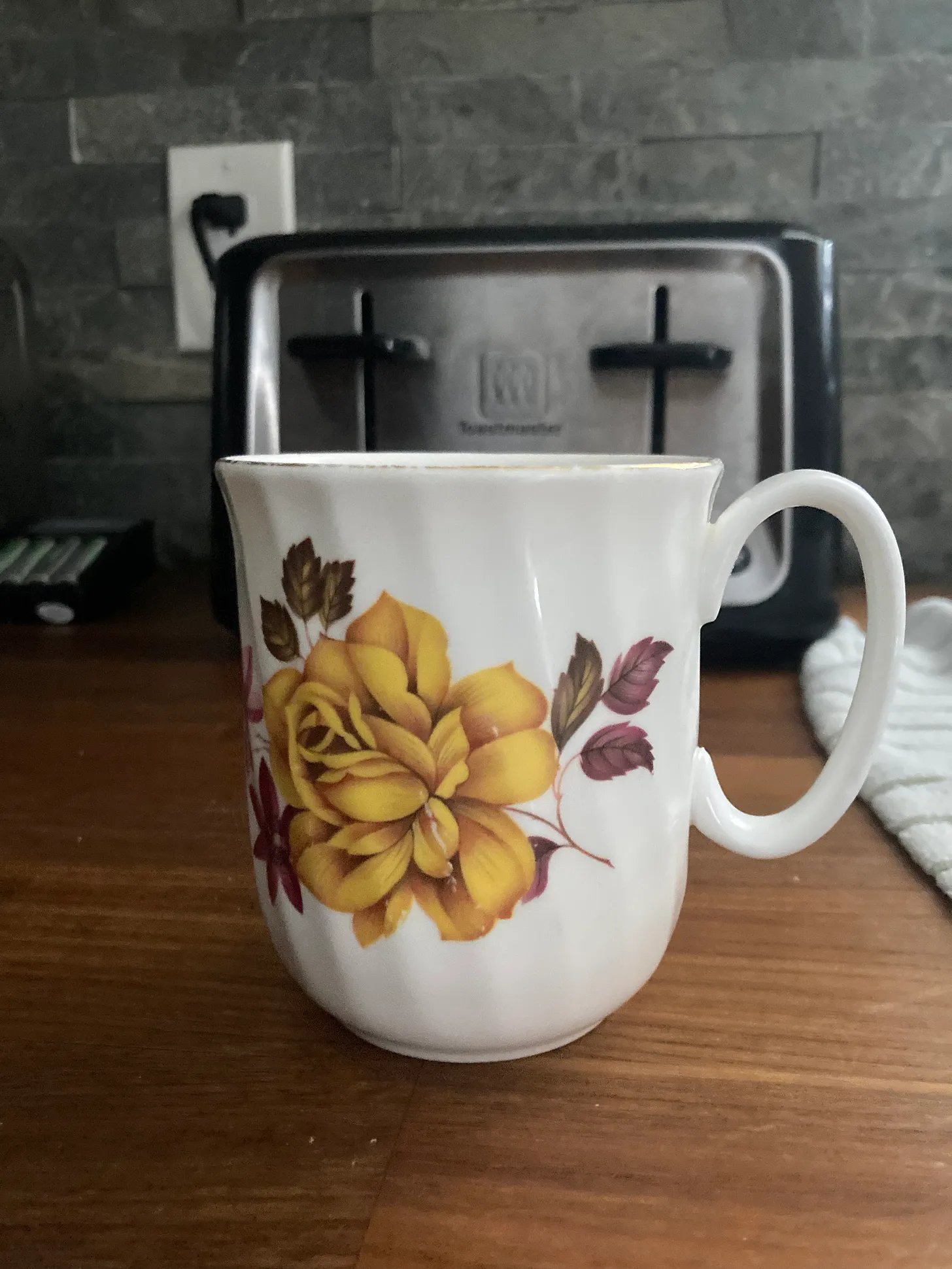 dainty mug