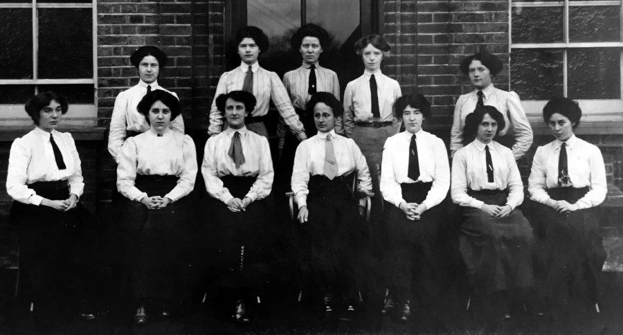 OZ #21 💌 Diseñadoras de letras