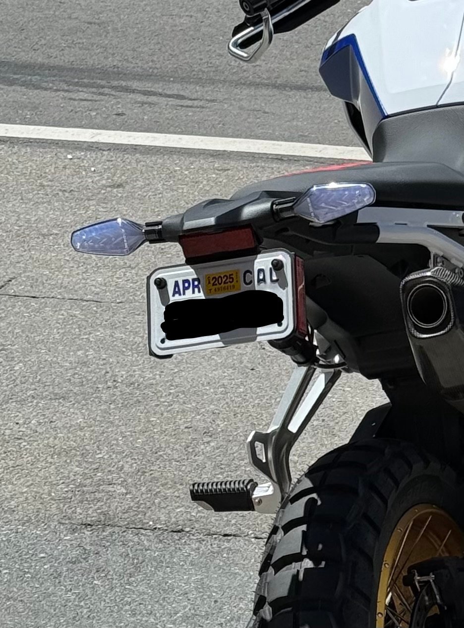 Original rear fender, with very kickable indicator lights.