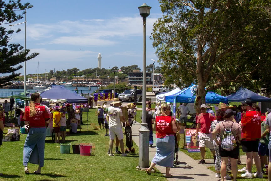 Picture of people at the Yes to Renewables Family Fun Day.