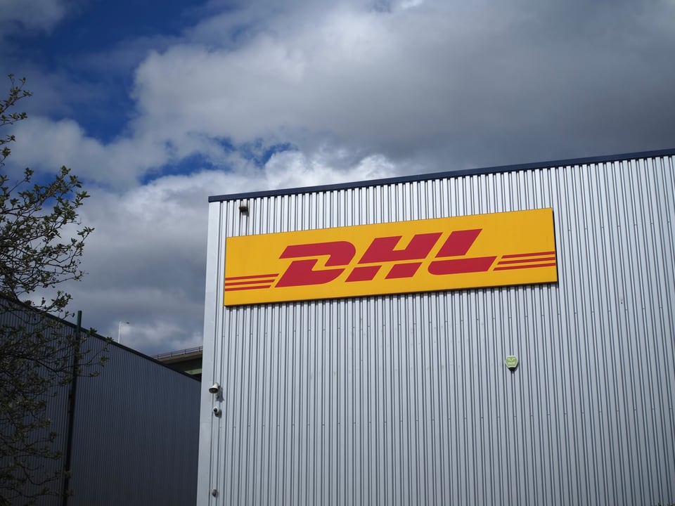 DHL eCommerce centre in Dartford