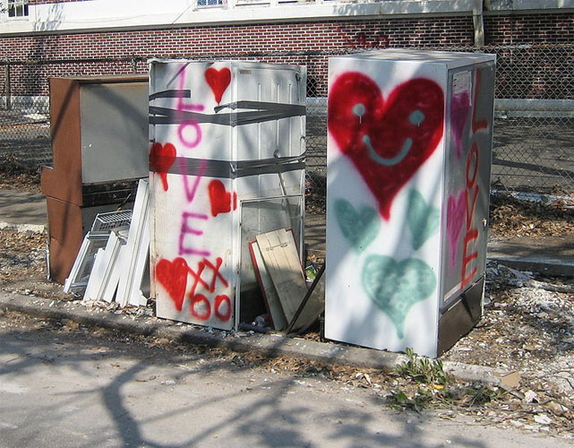 Katrina Fridges with hearts, xoxo and love written on them.