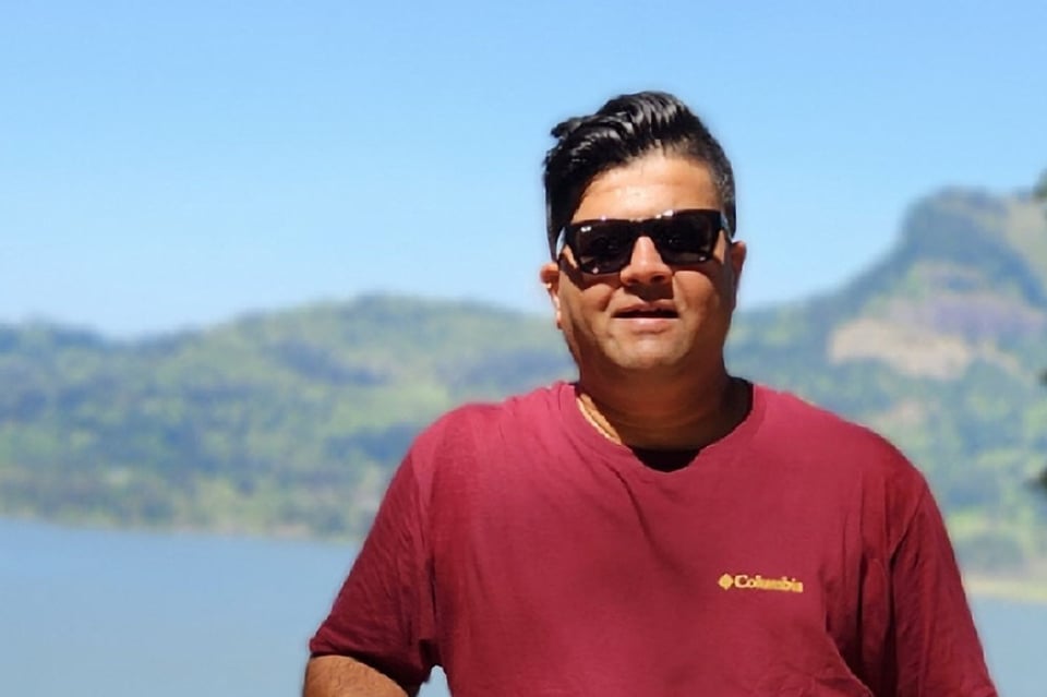 Swapnil Ogale looking cool in the sun