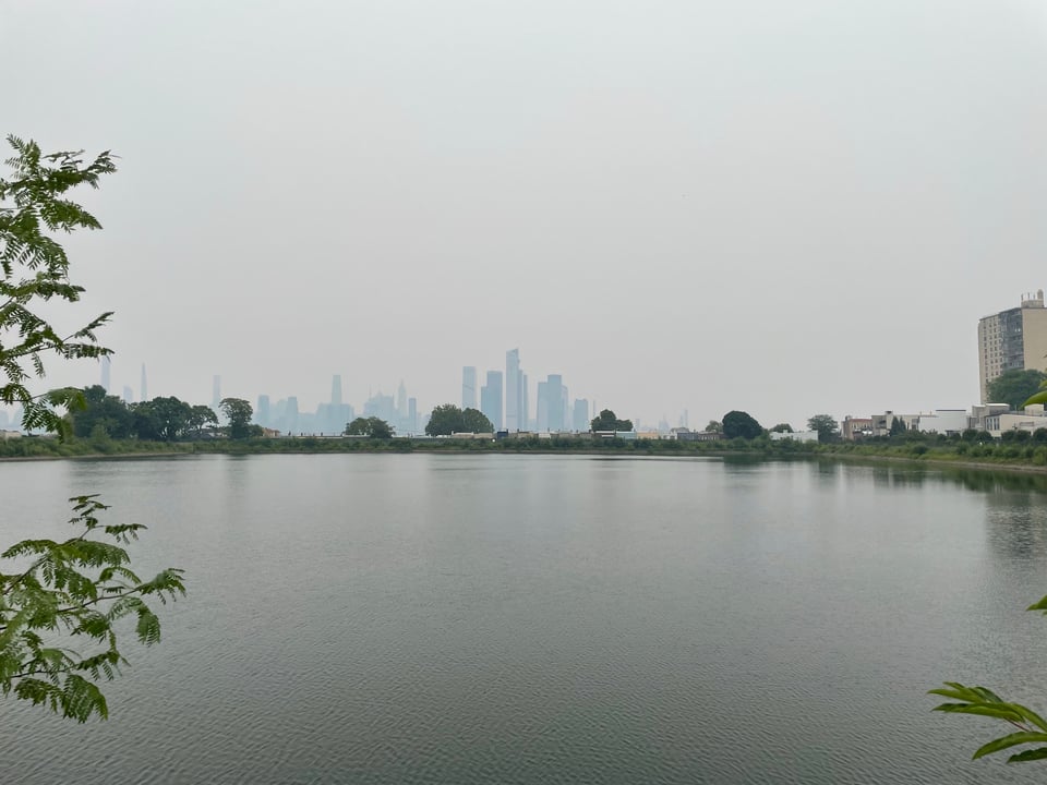 Smoke obscuring midtown NYC
