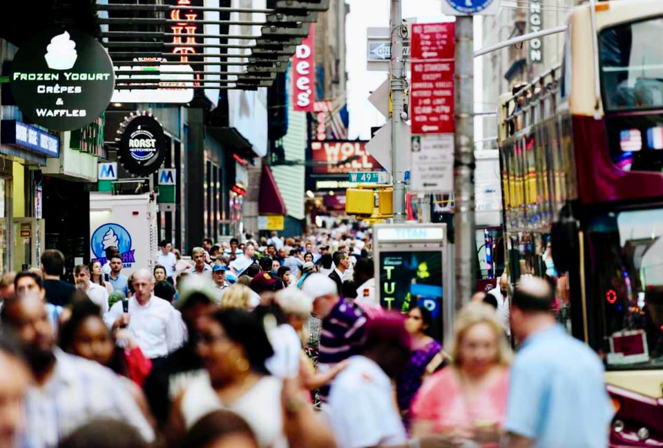 One-third of 1 million Americans get hired or leave their jobs every day, including Sundays. — Getty Images/iStockphoto