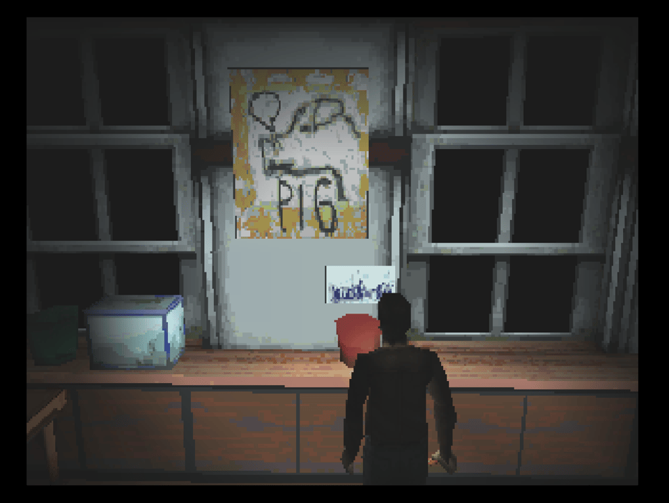 Harry de Silent Hill observando um desenho infantil de um porquinho na parede de uma escola