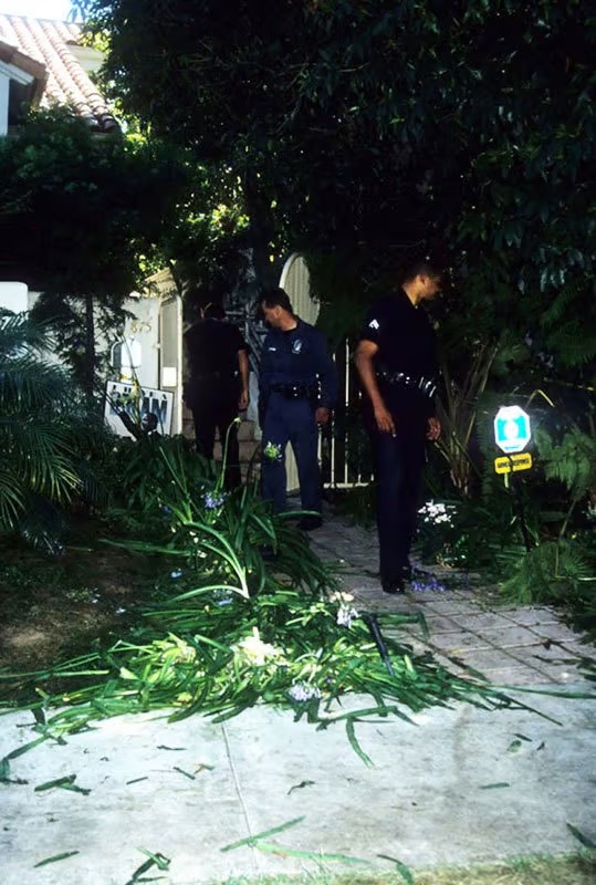Officers at the scene after the murders of Nicole Brown Simpson and Ron Goldman
