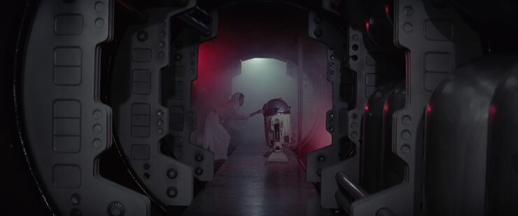 Tantine IV corridor with Leia and R2