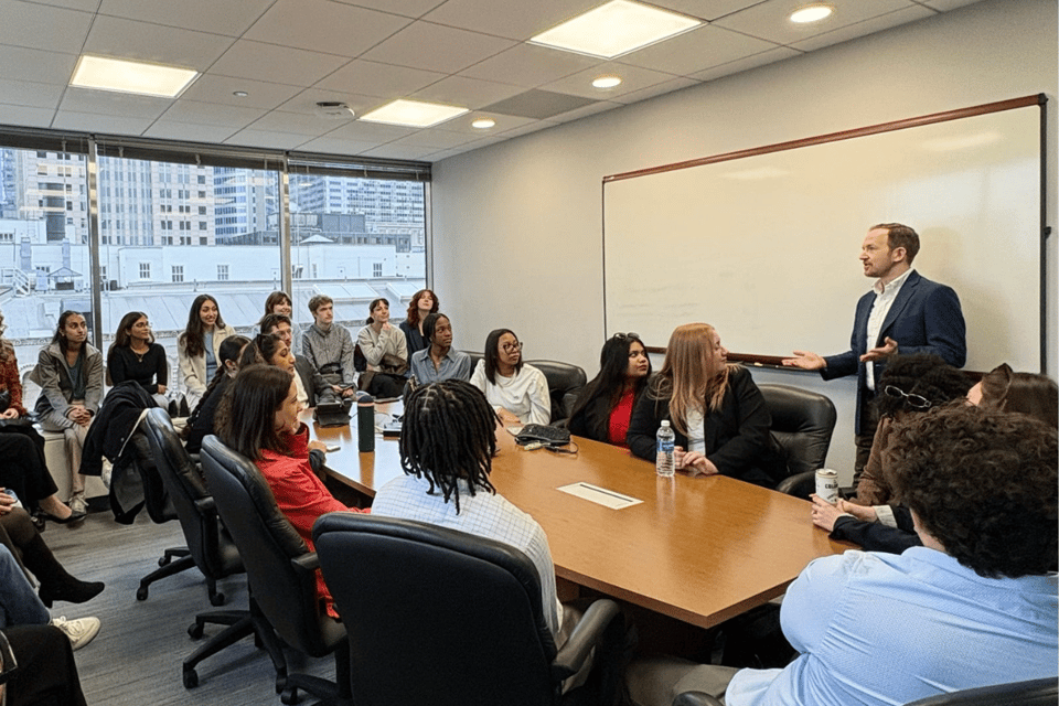 Internships & Job Opportunities (Sept. 26)