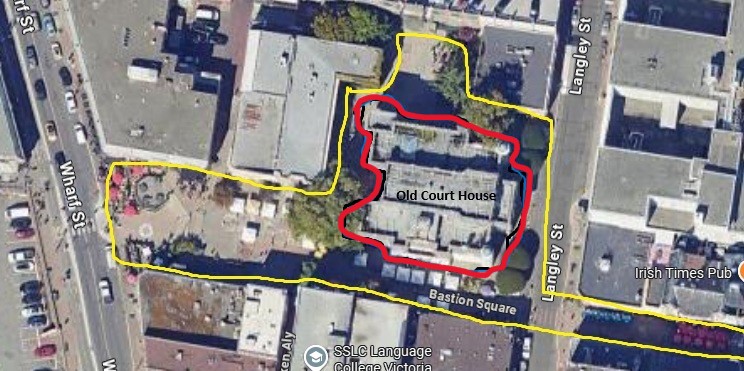 Screenshot from Google Maps. The Old Court House highlighted in red within the context of Bastion Square, highlighted in yellow, showing that the building is the primary feature of the square