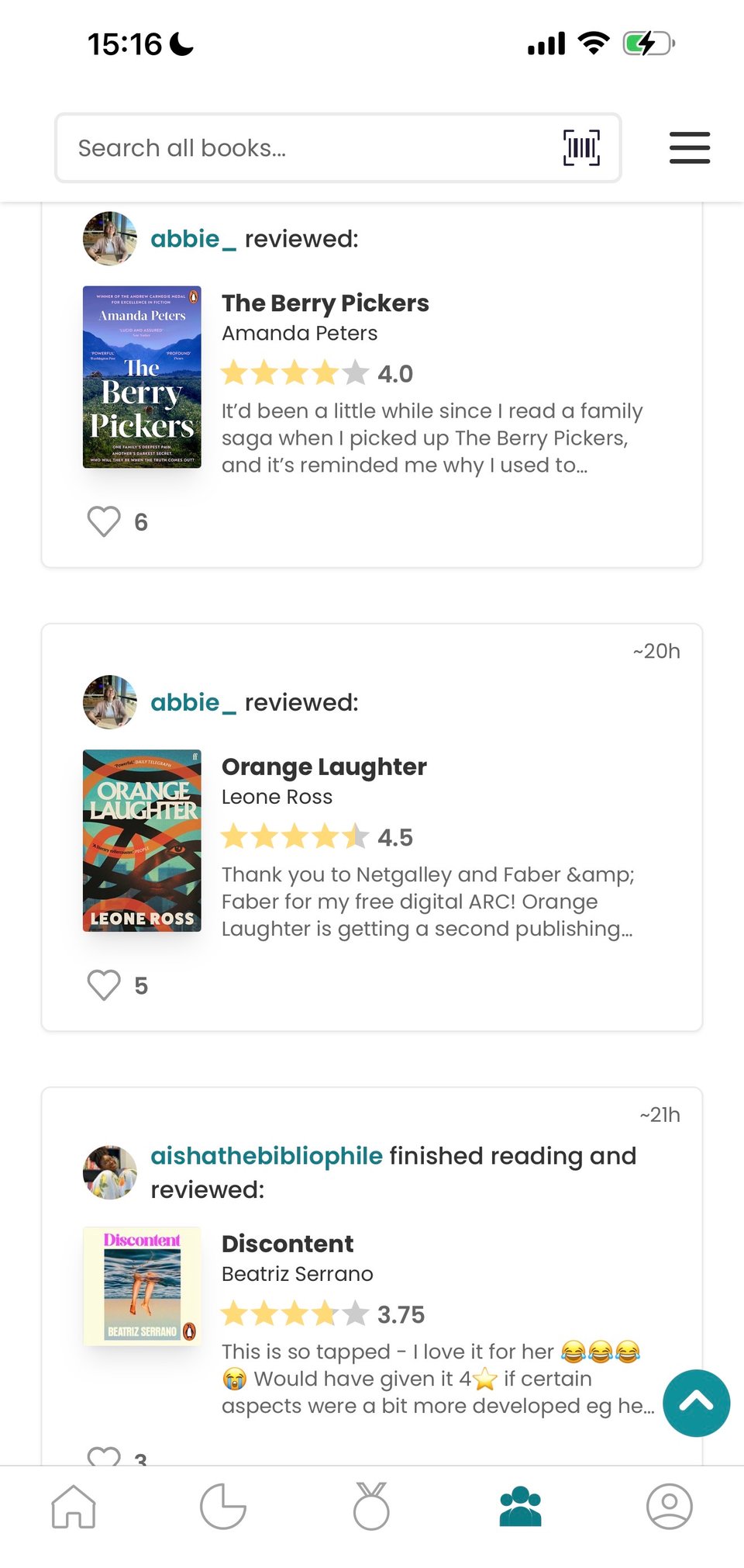 Mobile feed showing multiple reviews including The Berry Pickers by Amanda Peters (4.0 stars) and Orange Laughter by Leone Ross (4.5 stars), with short review excerpts and like counts.