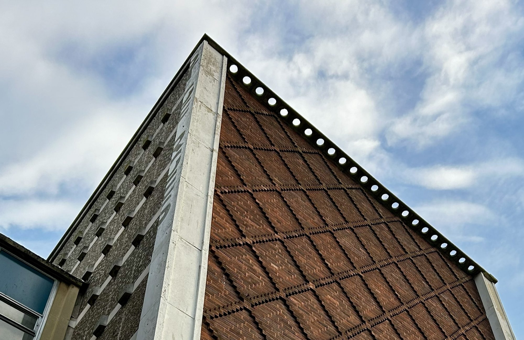 Reusing C20 buildings, and other news (23 Apr 2026)