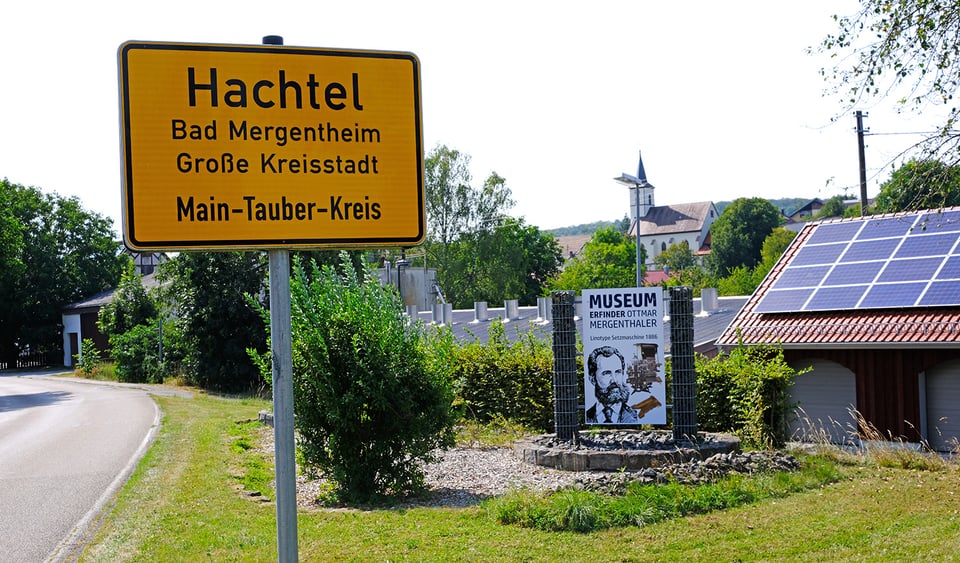Hachtel-sign.jpg