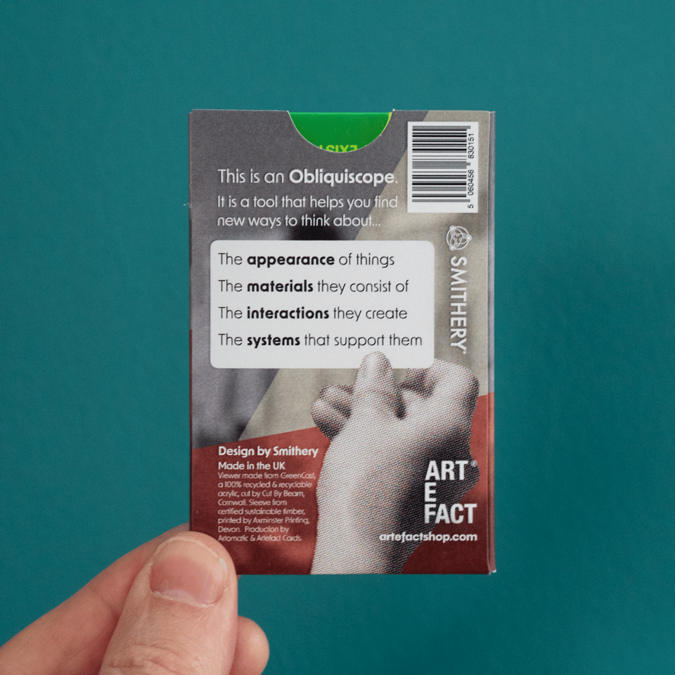 The back of the Obliquiscope sleeve