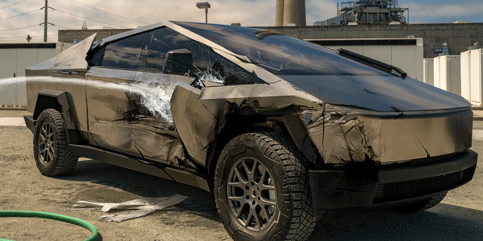 A smashed up Cybertruck.