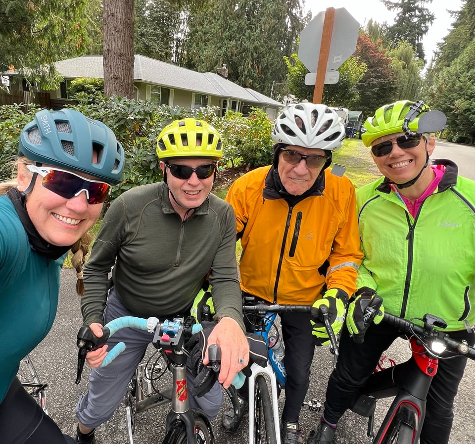 Jennie Reid, Gordon Black, Peter Hallson & Margaret Elwood pose in Lake Forest Park on a Wednesday ride.