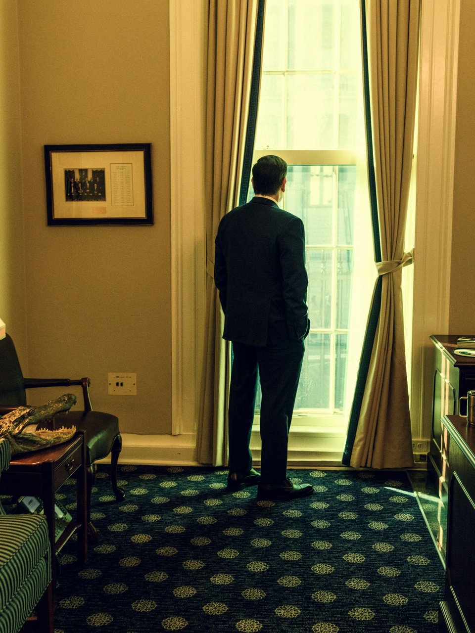 the back of the loser Rubio