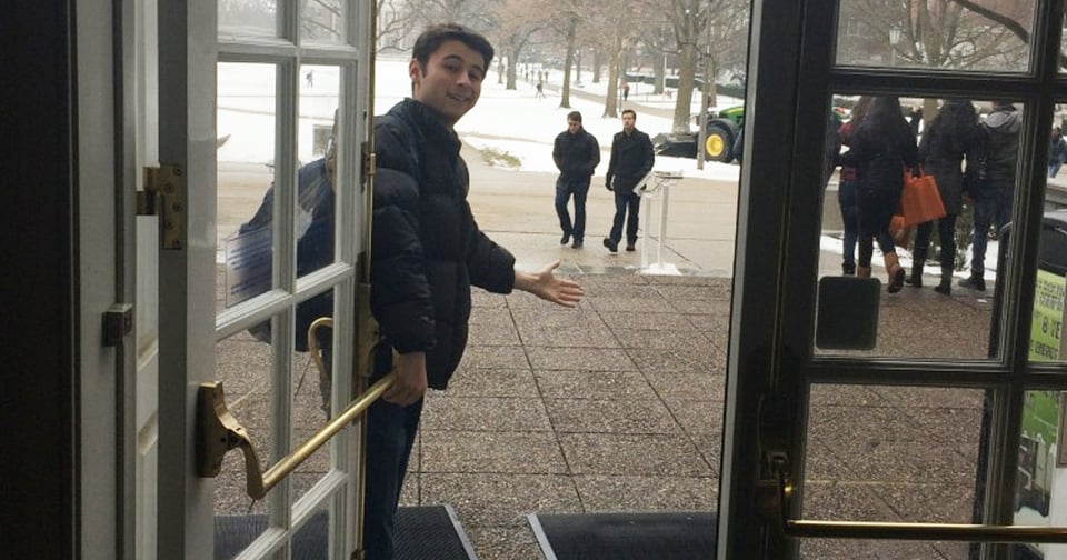 doorholding.jpg