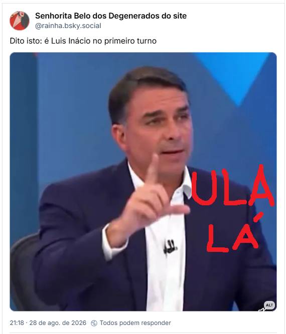 Post de Senhorita Belo dos Degenerados do site (@rainha.bsky.social): Dito isto: é Luis Inácio no primeiro turno (Imagem capturada da entrevista, com Flávio Bolsonaro fazendo o L com a mão, imagem posteriormente editada por LIA no paint para a Trensletter adicionando as letras ULA LÁ)
