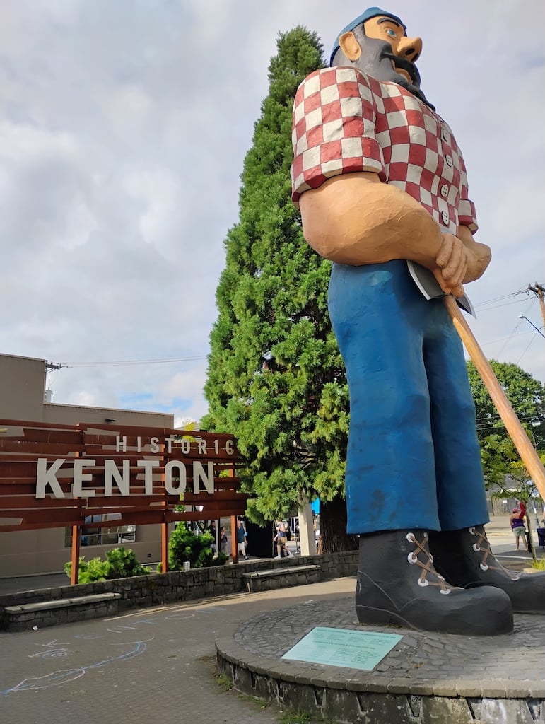 entrance to the Kenton neighborhood