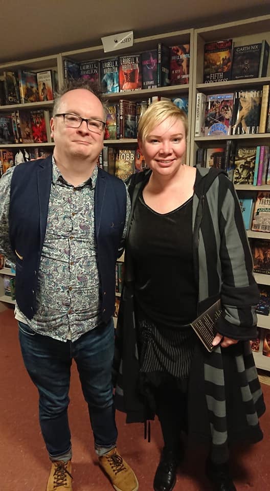 Lee looking proud and Kate looking thrilled.