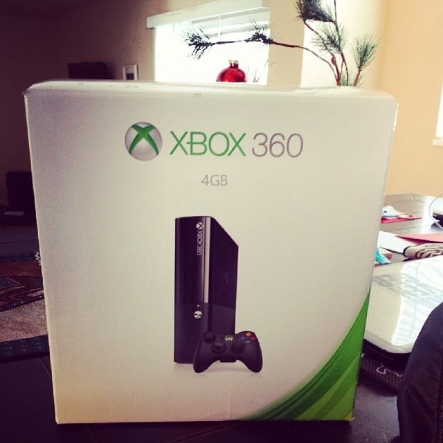 A picture of the Xbox 360 model E