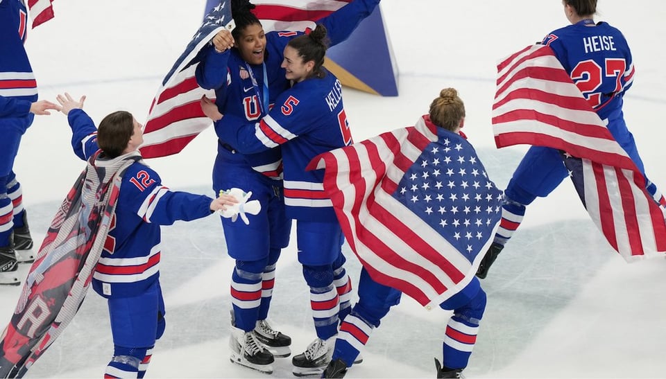 Gold Medal skater criticized Trump