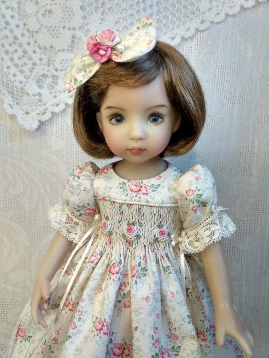 'Old Rose' doll dress