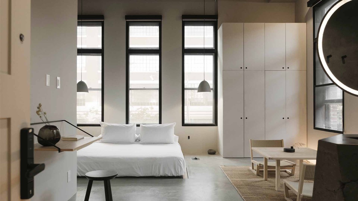 An LA Firehouse turns Japanese