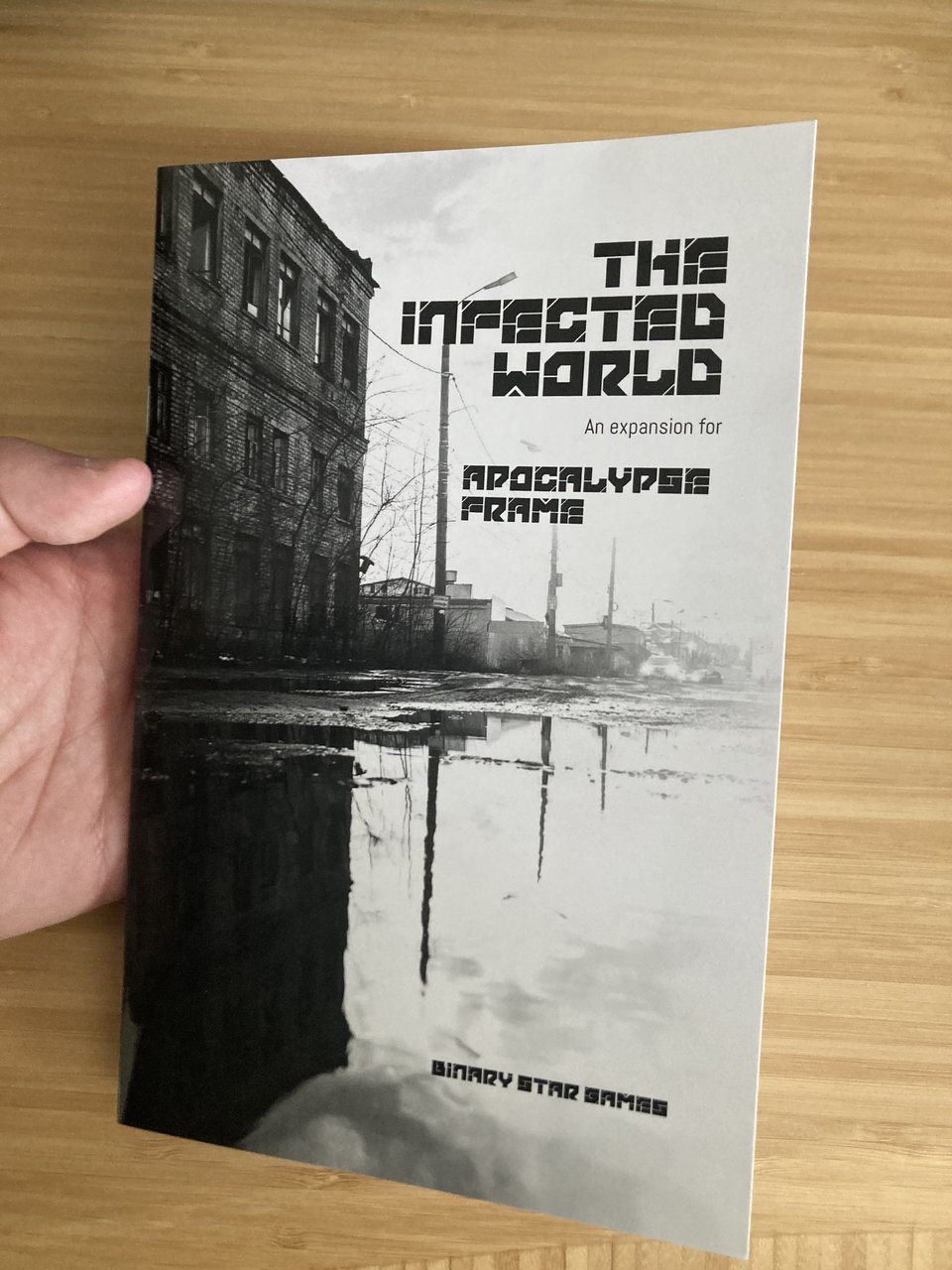 Apocalypse Frame The Infected World softcover