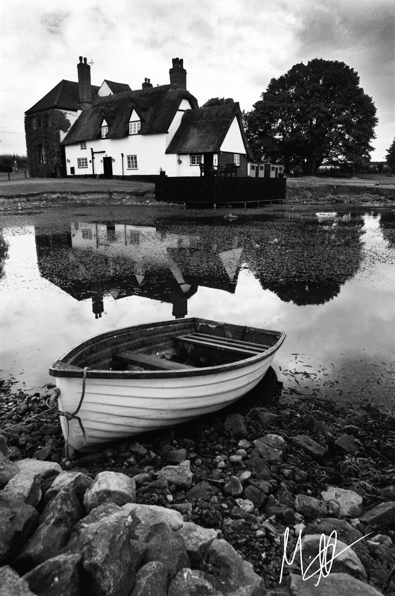 The photograph upon which the above illustration is based