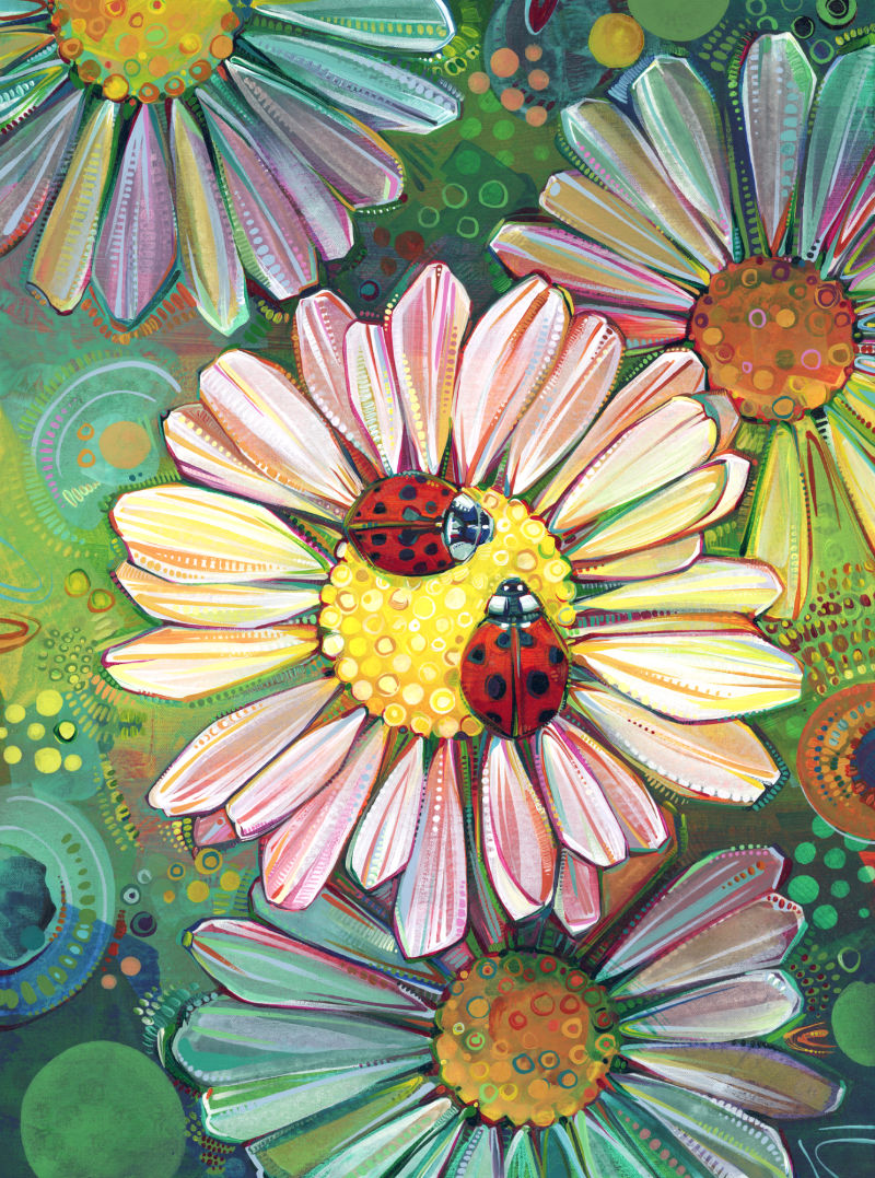 deux coccinelles qui se rencontrent sur une fleur