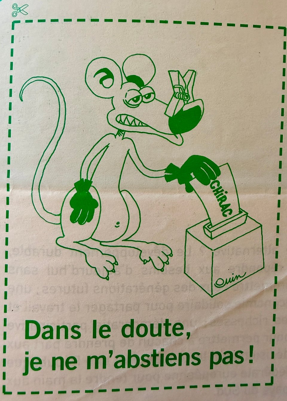 A cartoon mouse wearing gloves is casting a vote into a ballot box, accompanied by the text "Dans le doute, je ne m'abstiens pas!" which translates to "When in doubt, I do not abstain!"