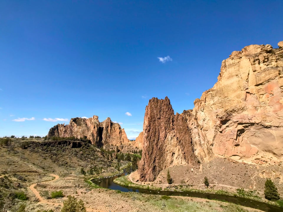 Smith Rock State Park and the Crooked River near Redmond, Oregon