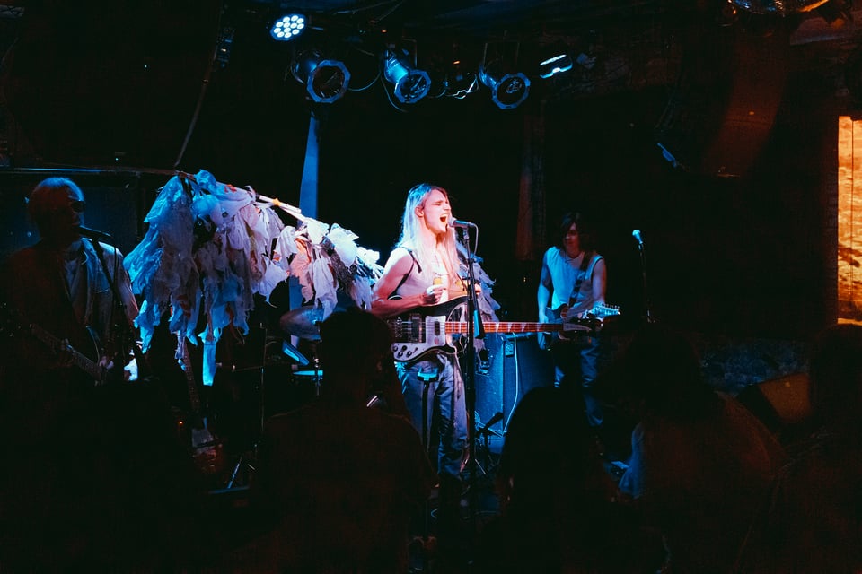 💌 How many nights are you triple booked? 🥉 | CGI #45