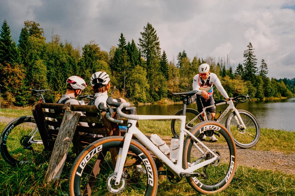 3 gravel riders in the Harz