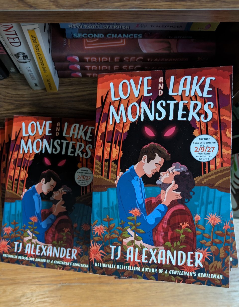 Two stacks of the arcs on a wooden floor.