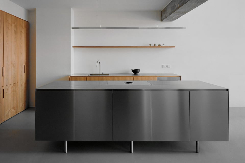 kitchen interior of the Neubau apartment by AFFIN
