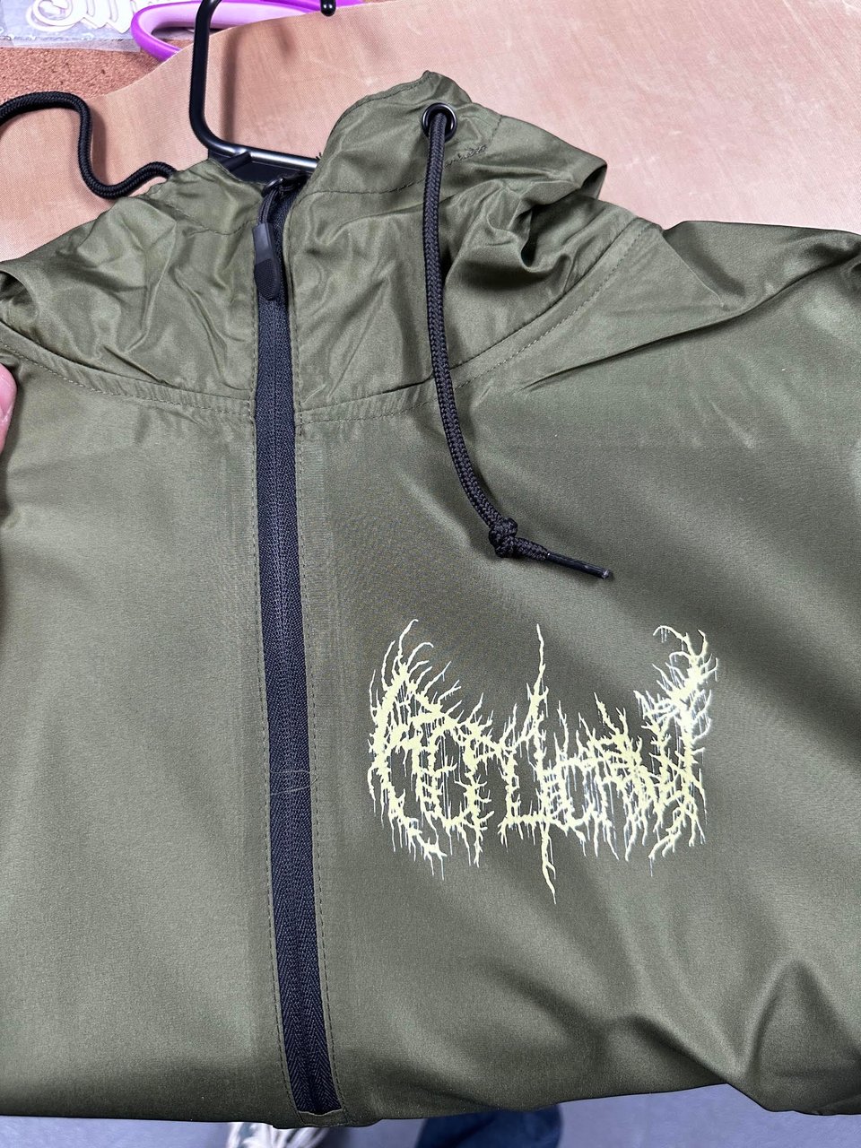 Windbreaker Front