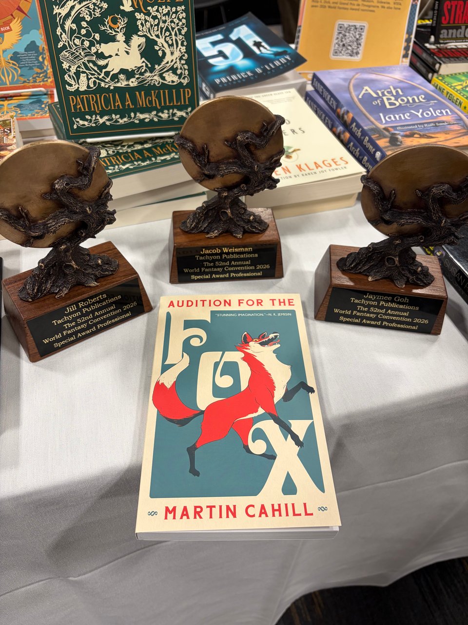 FOX surrounded by three beautiful world fantasy award for Tachyon's win!!