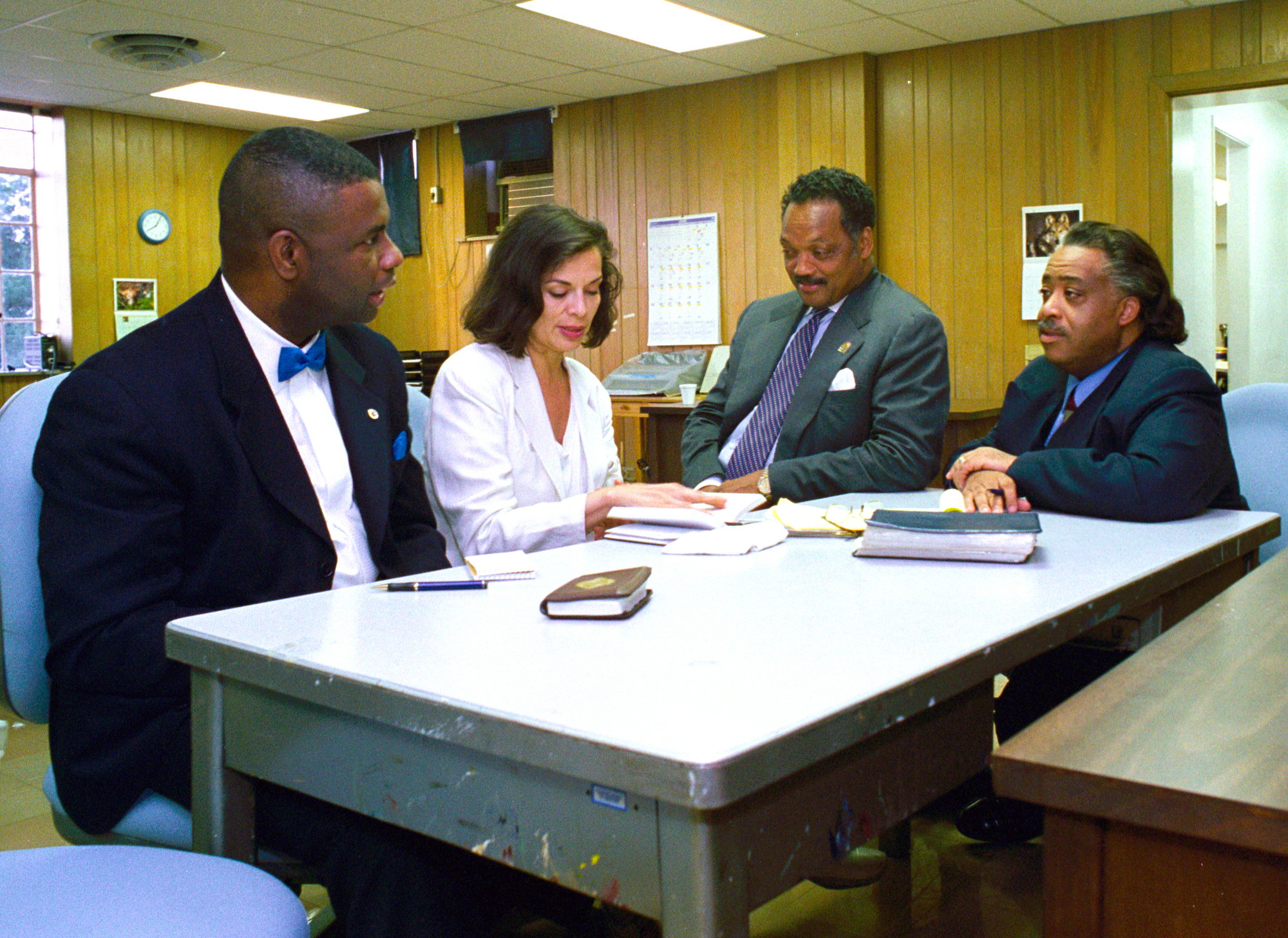 Robert Muhammad, Bianca Jagger, Rev. Jesse Jackson and Rev. Al Sharpton wait at the Huntsville Unit before Gary Graham's execution.