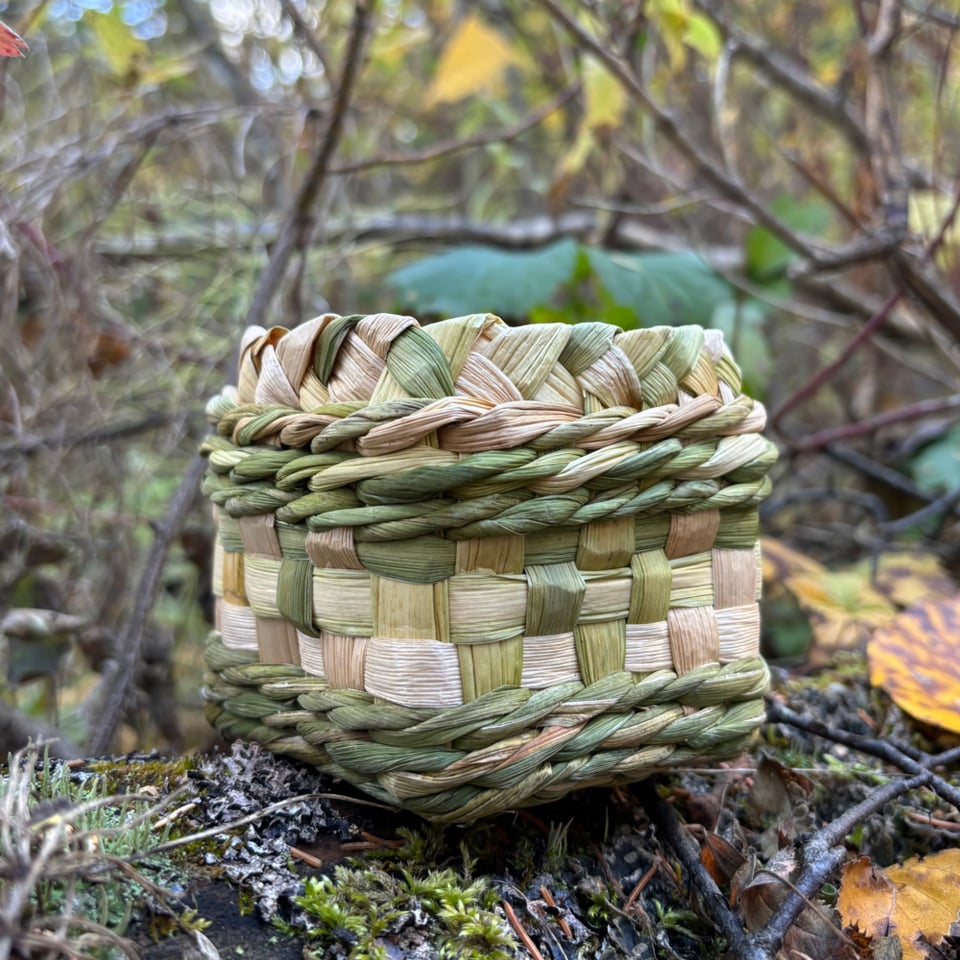 cattail-berry-basket-1000.jpg